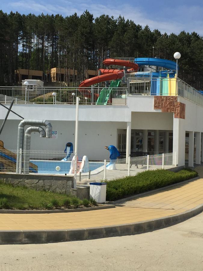 First Line Apartment At Obzor Bagian luar foto