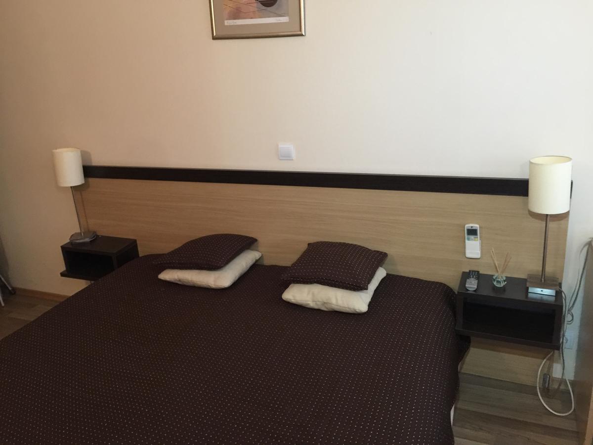First Line Apartment At Obzor Bagian luar foto